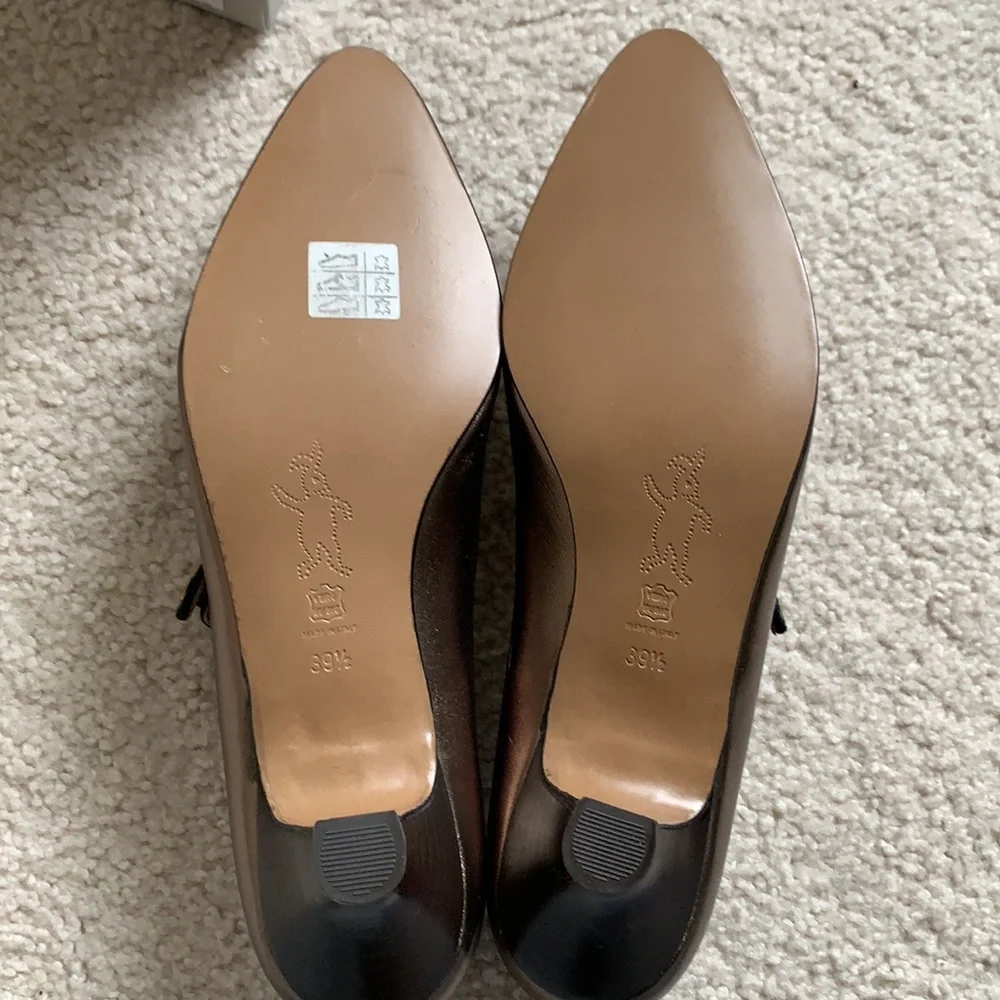 MARNI “Dorsey” T-strap kitten heel metallic leather shoes - Picture 9 of 11